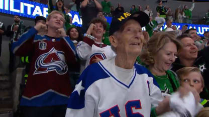 World War II veteran celebrates 100th birthday cheering on Dallas Stars