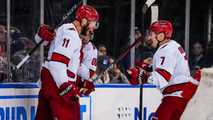 Jordan Staal scores key goal in third period of Carolina win