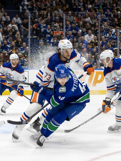 Pettersson bröt måltorkan för Canucks